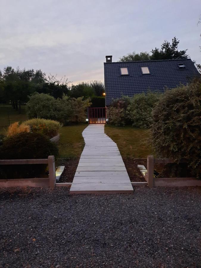 Studio neuf côté campagne agréable à vivre. Braine-le-Comte Exterior foto